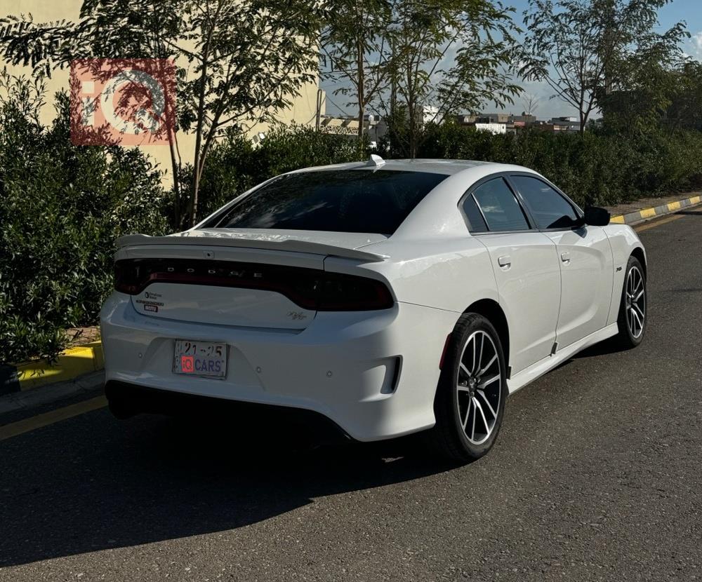 دودج تشارجر